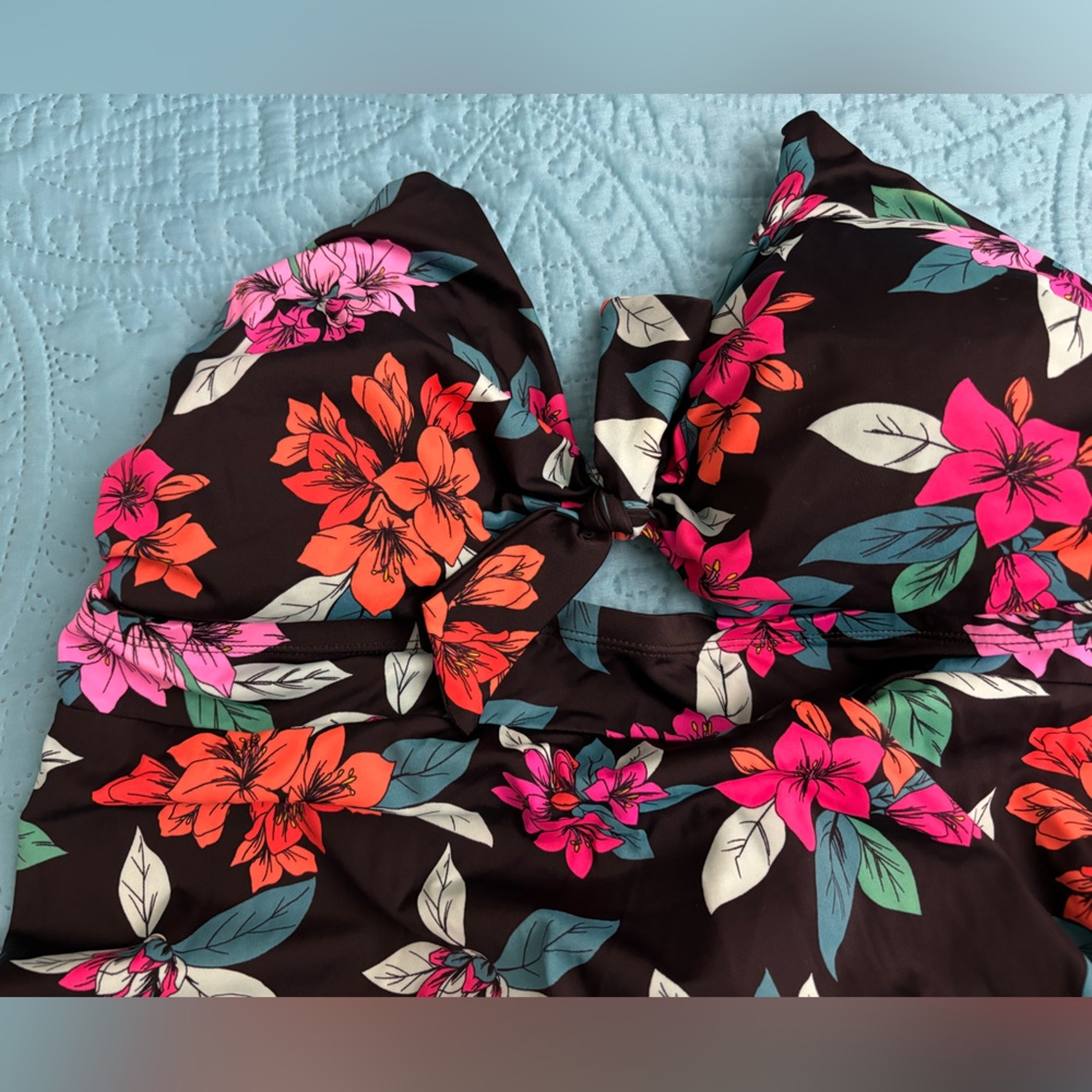 Swimsuit for All Black Tankini Top 18 - Picture 3 of 7